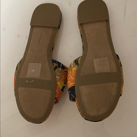 Dolce Vita Orange and Black Leaf Sandals - Picture 3 of 3